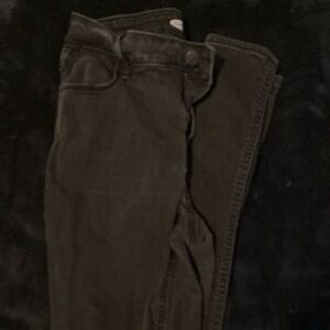 Old Navy Black Skinny Jeans Sleek and Stylish